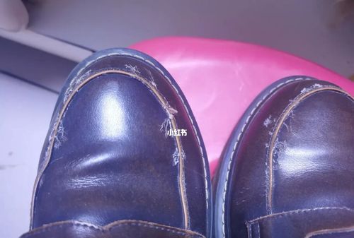 皮鞋被雨泡了之后怎么处理