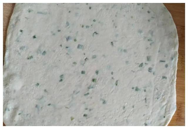 葱花千层饼掌握这个做法，做出的千层饼，外酥里嫩，层次分明