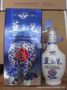 ​洋河 42度青花瓷价格表(宿迁洋河青花瓷酒42度)