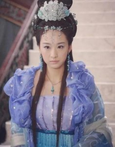 ​《活佛济公》一个单元女主冷冰心有多惊艳