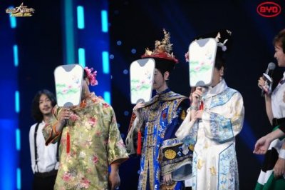 ​《超级大首映》玩起了元素混搭 是惊悚还是出彩？