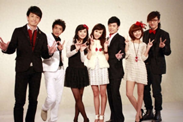 最搞笑电视剧排名，太子妃、武林外传、龙门镖局惨败，它公认第一