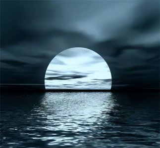 ​贝多芬《月光奏鸣曲》如在月光闪耀的湖面上一只摇荡的小舟