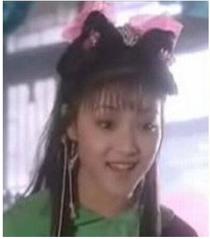 《爱情公寓》里的唐悠悠，原来整容前竟长这样