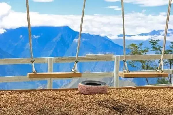 这个刷爆四川朋友圈的浮云牧场究竟有何魅力，比牛背山还要惊艳