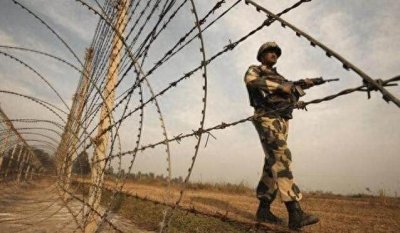 ​印巴发生激烈火拼！双方战死上百人，印度90万大军压向巴铁