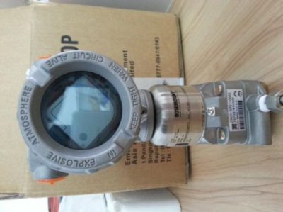 ​压力变送器罗斯蒙特与恒河区别，压力变送器罗斯蒙特那种底座