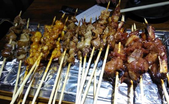 大学附近开啥“小吃店”最火不妨考虑这4种，最受学生欢迎！