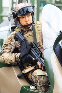 ​《反恐特战队之猎影》将登东方影视频道，黄维德化身反恐英雄