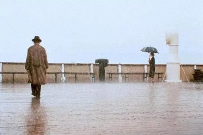 ​总觉得是个真实的故事，因为他懦弱，懦弱得真实-《海上钢琴师》