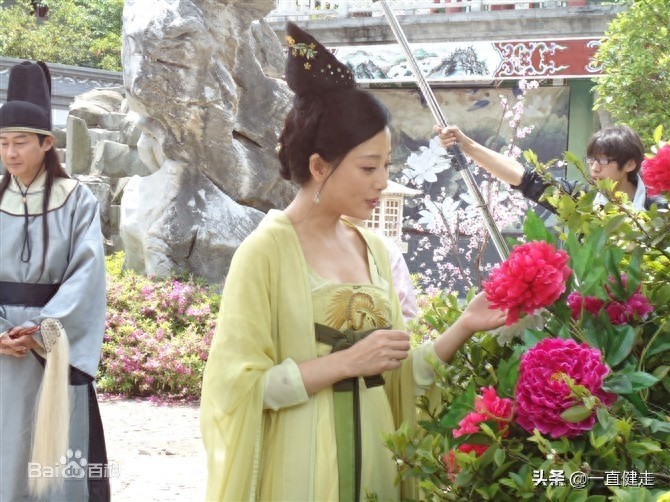 凄美爱情故事——《武则天秘史》