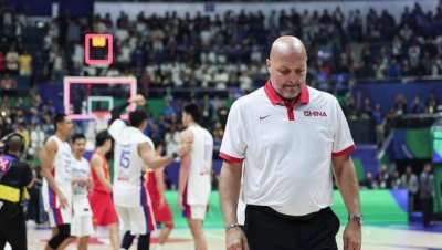 ​这样输，我们不甘，我们不懂惨败给菲律宾队，中国男篮彻底无缘奥运