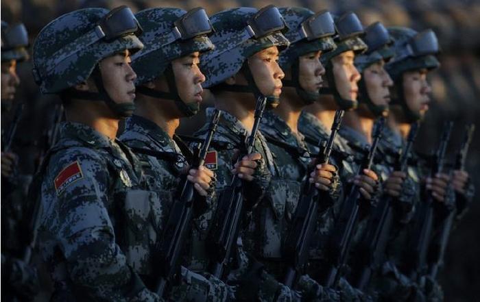 真正男子汉教官现状:王威光荣退役,而他在维和任务时不幸去世!