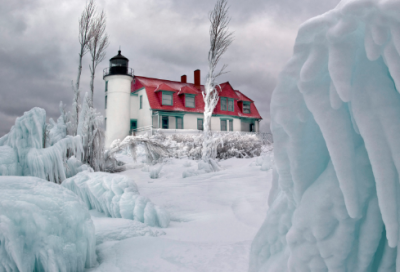 ​雷震子救父的曲折故事